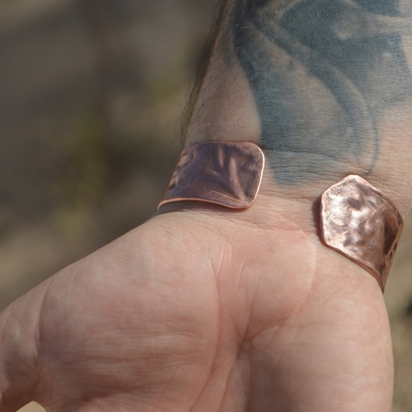 Mens Copper Embossed Cuff Bracelet Floral Cowboy - Picture 7 of 7